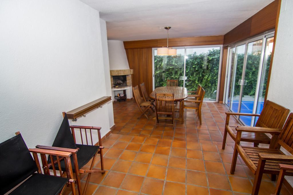 Agi Riu Segre Villa Roses Room photo